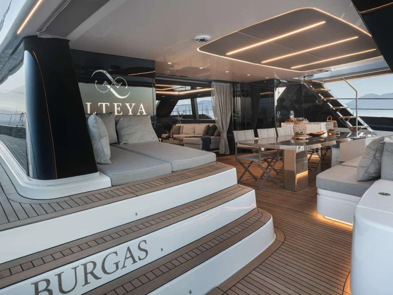 Louer Yacht avec ou sans skipper  à Athènes