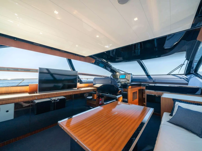Location bateau Castelsardo pas cher BLUE SHARK