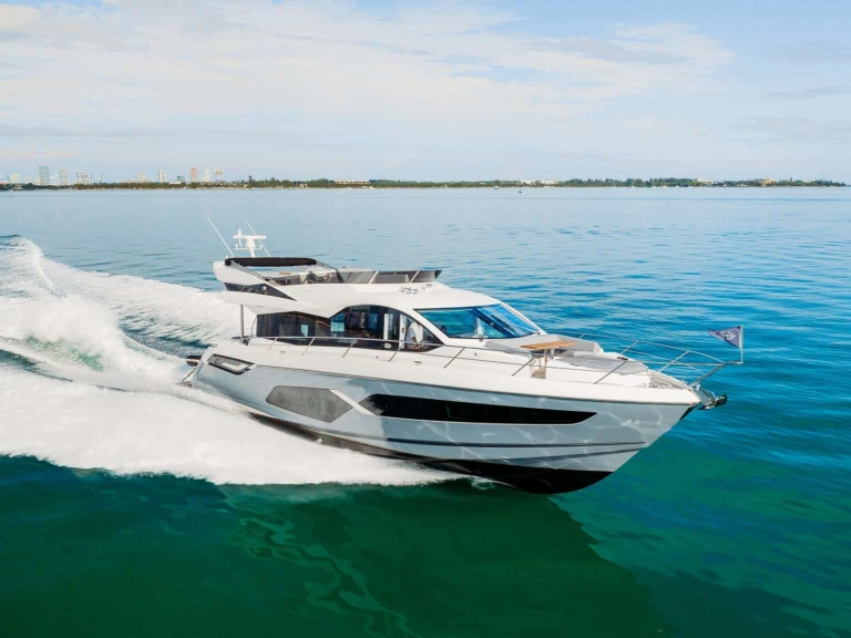 Location Yacht Sunseeker avec permis