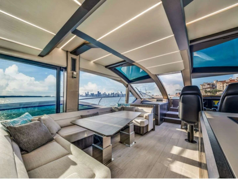 Yacht à louer à Miami Beach au meilleur prix