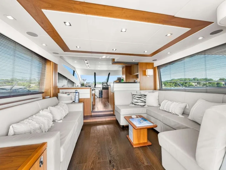 Location Yacht Sunseeker avec permis