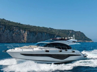 Princess, UK ALL FOR YOU  in Naples on SamBoat