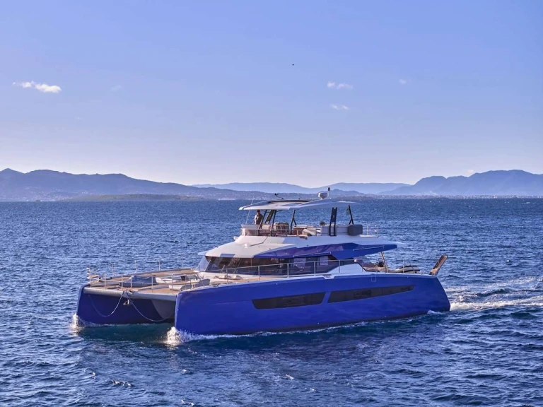 Location à Néa Péramos - Fountaine Pajot MAJESTY OF GREECE sur SamBoat