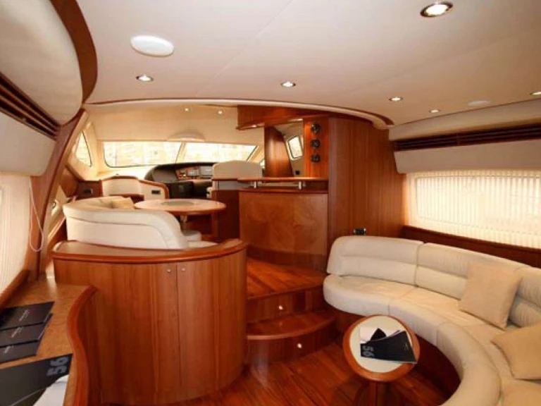 Location bateau Aicon PRAXIS 4 à Salamina sur Samboat