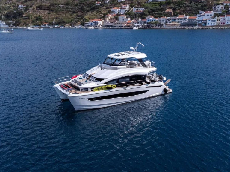 Location bateau Lávrio pas cher TiAmo