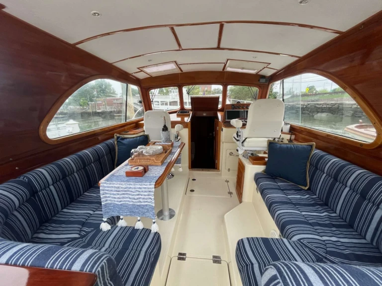 Location Yacht Hinckley avec permis