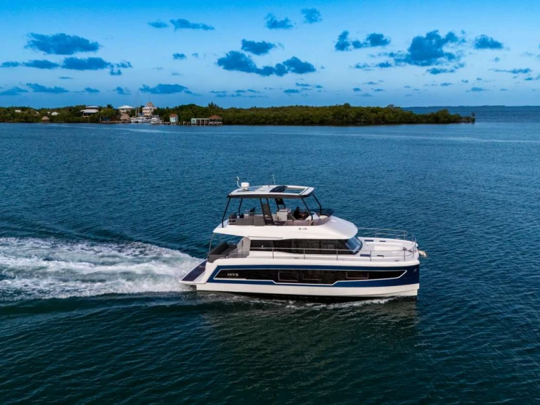 Location Yacht à Belize - Fountaine Pajot FASCHING