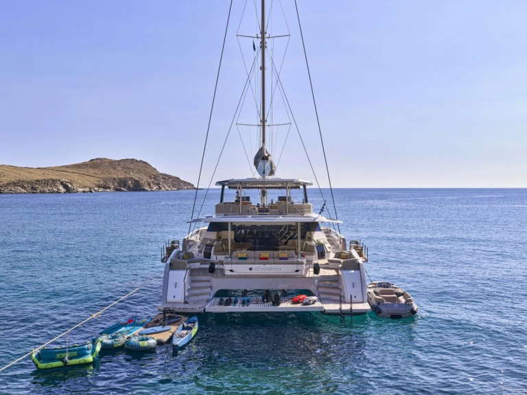 Louez un Fountaine Pajot SOL MADININA à Athènes
