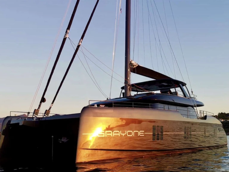 Louez un Sunreef GRAYONE à Athènes