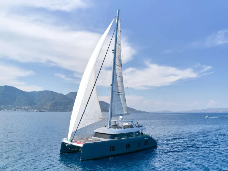 Location bateau Le Pirée pas cher GENNY