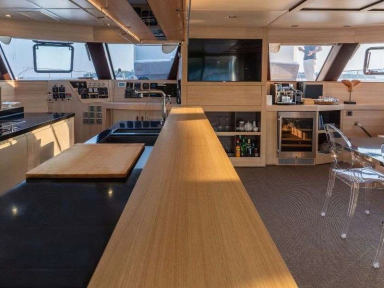 Louer Yacht avec ou sans skipper Sunreef à Bonifacio