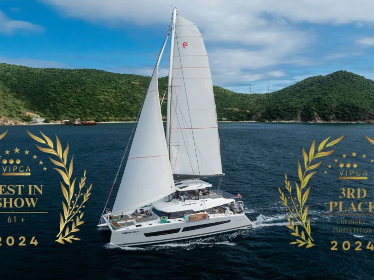 Location bateau Fountaine Pajot LIQUID SKY à Road Town sur Samboat