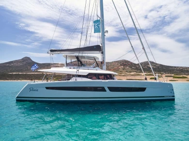 Yacht à louer à Néa Péramos au meilleur prix
