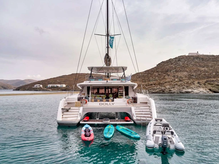 Location Yacht Fountaine Pajot avec permis