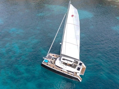 Yacht di lusso a noleggio a Îles Baléares al miglior prezzo