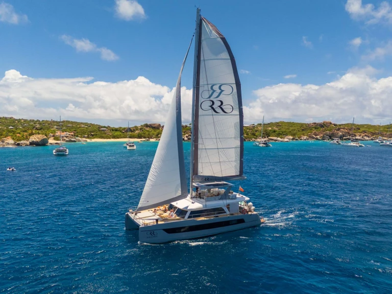 Louer Yacht avec ou sans skipper HeySea à Îles Vierges britanniques (BVI)