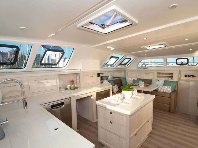 Louer Yacht avec ou sans skipper Royal Cape à Îles Vierges britanniques (BVI)