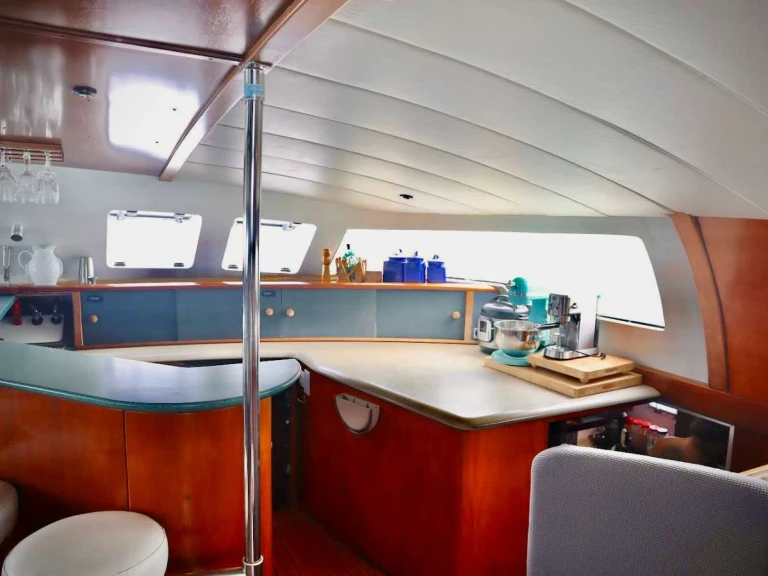 Location Yacht Fountaine Pajot avec permis