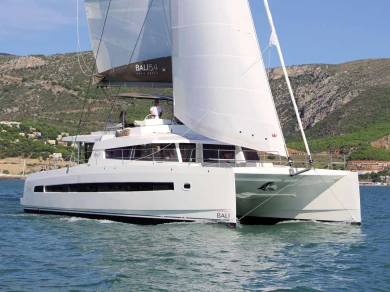 Luxury Yacht for rent Palerme at the best price