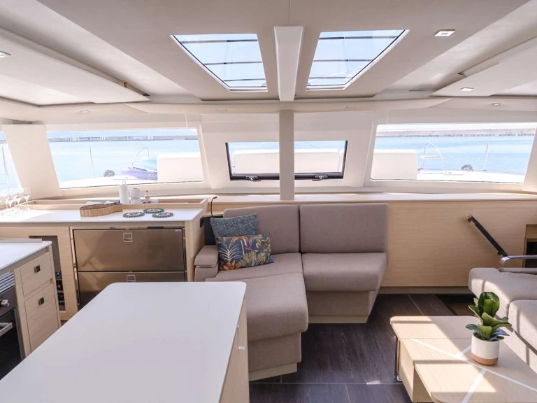 Louer Yacht avec ou sans skipper Fountaine Pajot à Kalamata