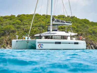Vermietung Yacht Lagoon mit Führerschein