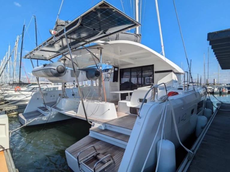 Location bateau Bonifacio pas cher Lagoon 42