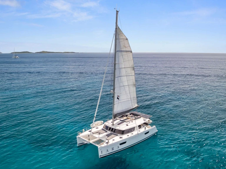 Location Yacht Fountaine Pajot avec permis
