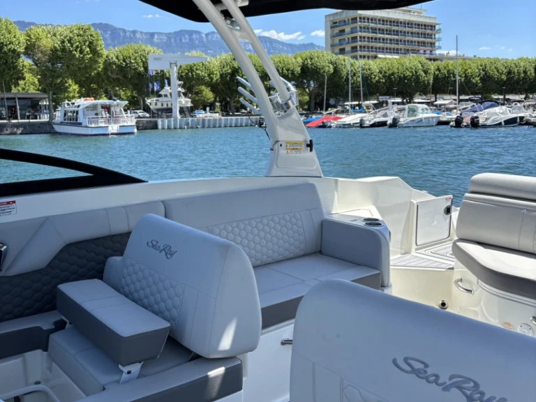 Location Bateau à moteur à Le Bourget-du-Lac - Sea Ray Sea Ray SDX 270