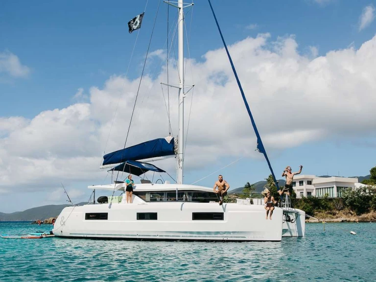 Yacht à louer à Îles Vierges britanniques (BVI) au meilleur prix