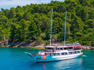  Custom Built Aluminum Cutter Carpe Diem charter bareboat or skippered in  Trogir