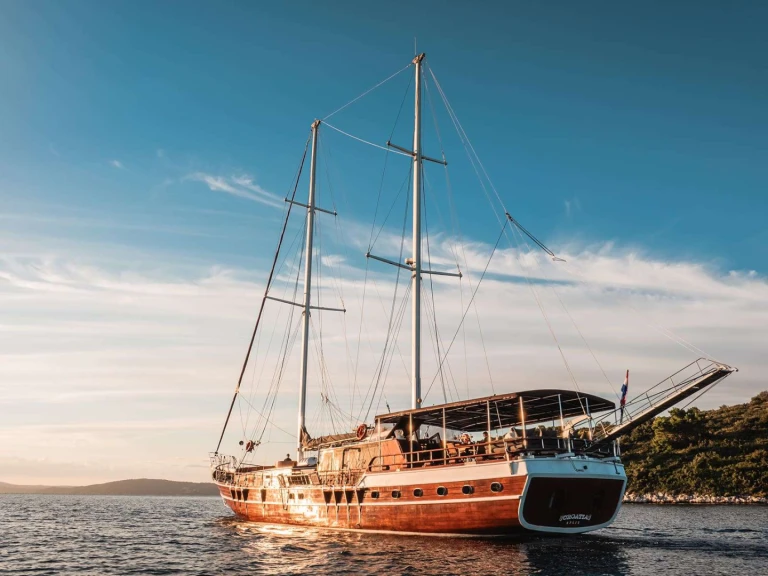 Louer Yacht avec ou sans skipper Custom à Croatie