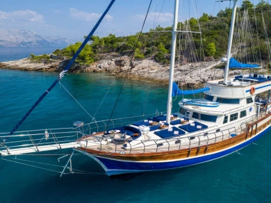Yate de lujo para alquilar Split al mejor precio