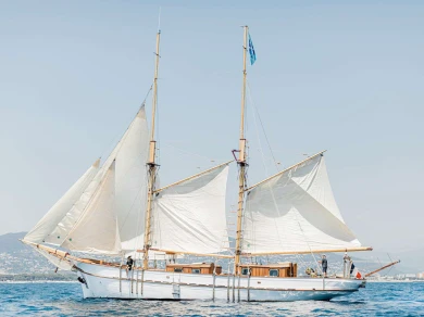 Alquiler Yate de lujo Schooner con o sin  título de navegación