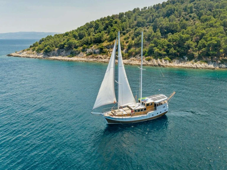 Location à Kaštel Gomilica - Custom SOLE sur SamBoat
