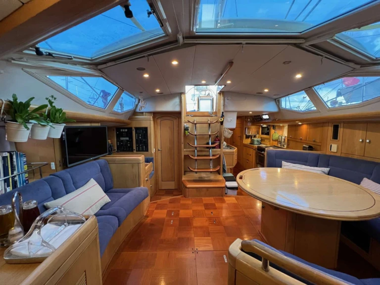 Louer Yacht avec ou sans skipper Oyster Marine à Caraïbes