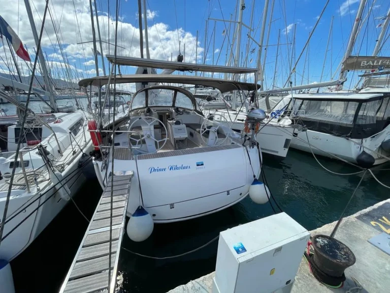 Louer Voilier avec ou sans skipper Bavaria à Lefkáda