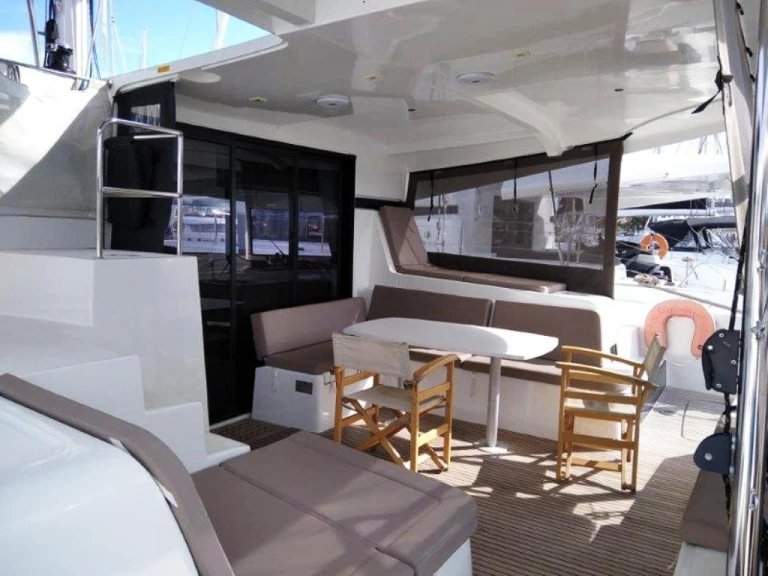 Catamaran à louer à Skiathos au meilleur prix