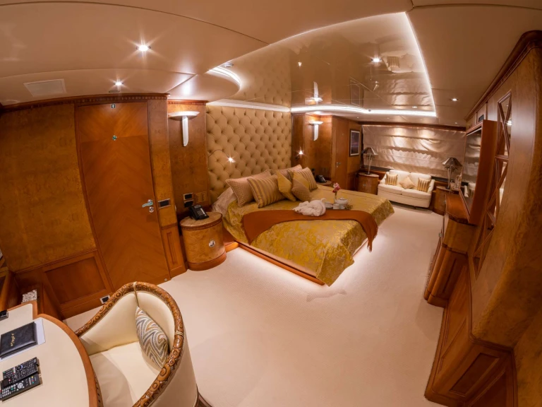 Location bateau CRN Cantieri AZUL V  à Langkawi sur Samboat