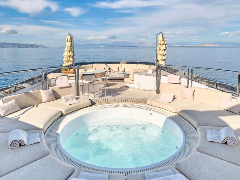 Location Yacht Heesen avec permis