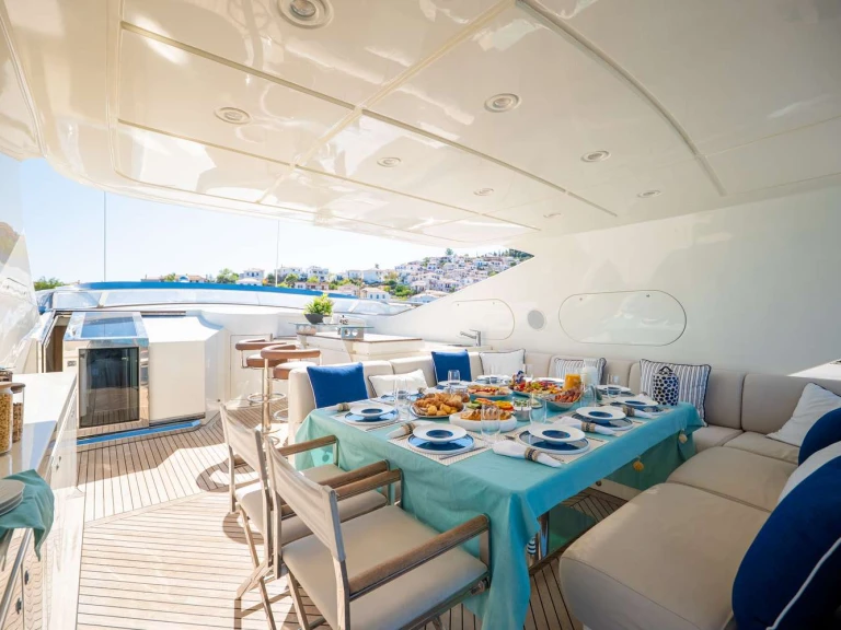 Location Yacht à Athènes - ISA, RODRIGUEZ GROUP ITALY LIBERDADE