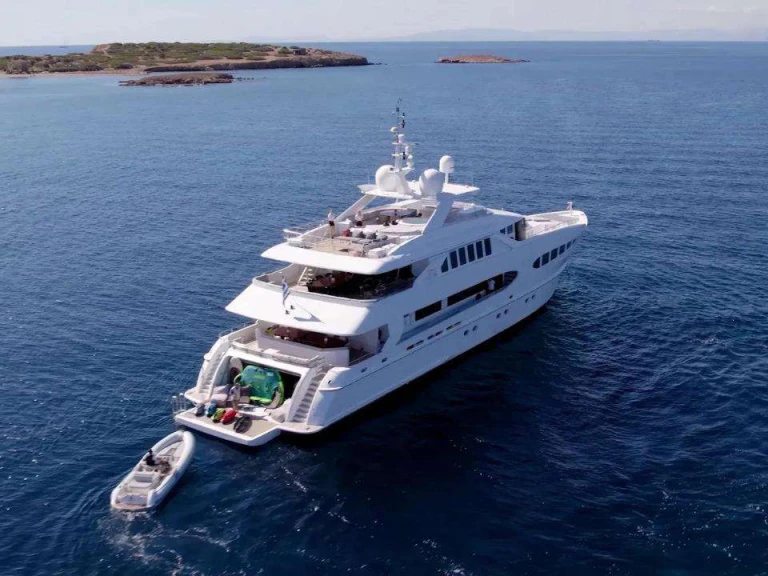 Location bateau Heesen BENIK à Athènes sur Samboat