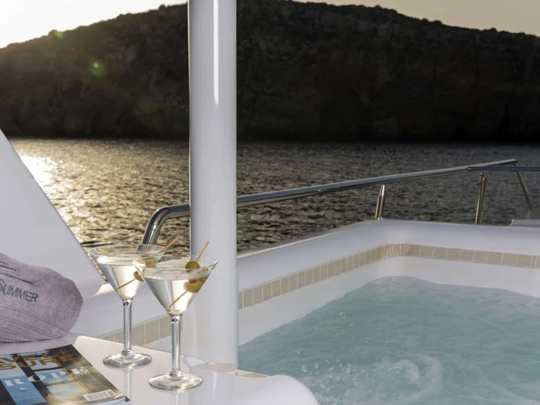 Yacht à louer à Athènes au meilleur prix