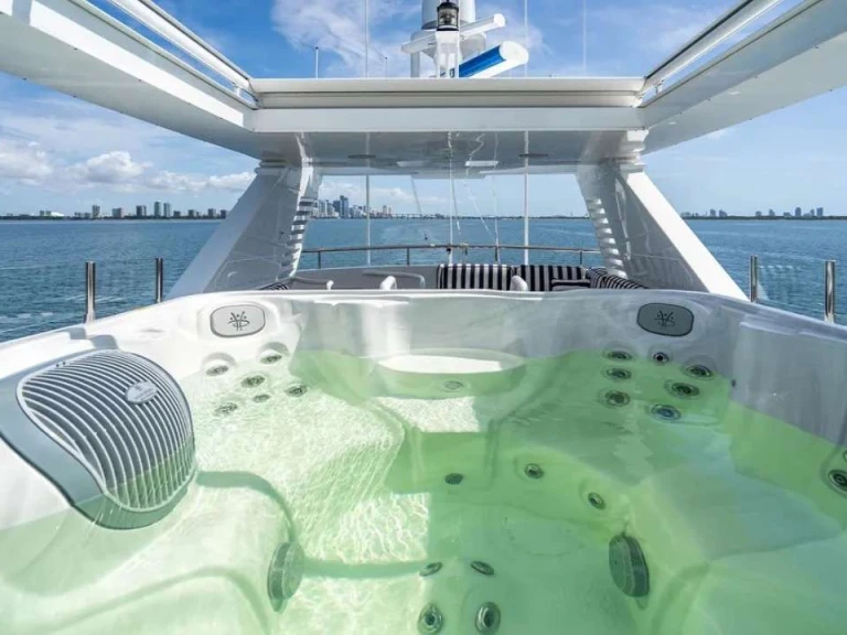 Location bateau Miami pas cher THE PRESTIGE