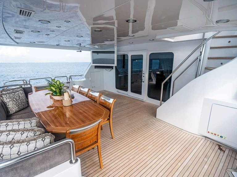 Location bateau Broward CAMILLE  à Bahamas sur Samboat
