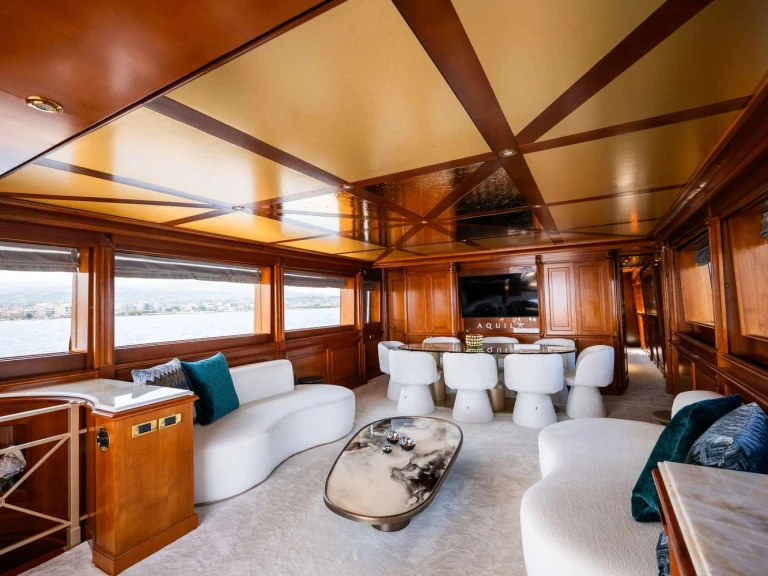 Louer Yacht avec ou sans skipper Baglietto à Ellinikó