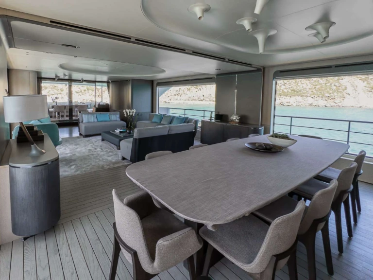 Location Yacht Azimut avec permis