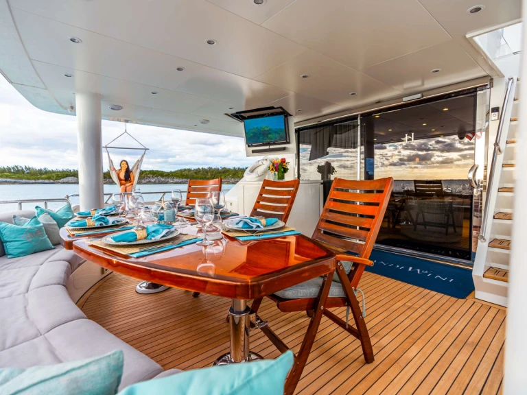 Location bateau Hargrave BRANDI-WINE à Nassau sur Samboat