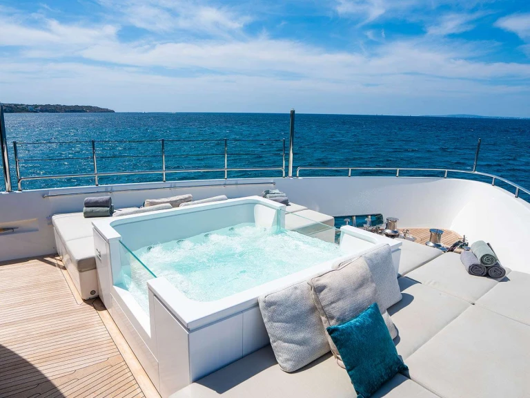 Location Yacht San Lorenzo avec permis