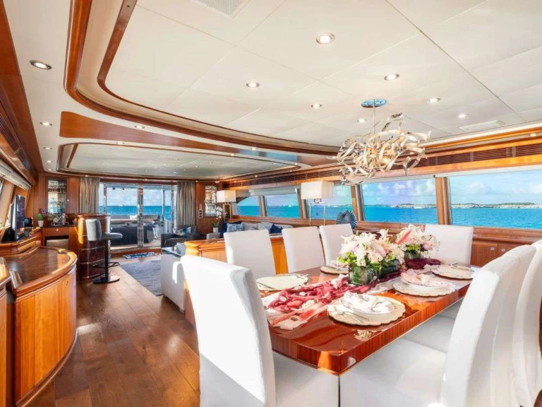 Location bateau Ferretti MAMBO à Fort Lauderdale sur Samboat
