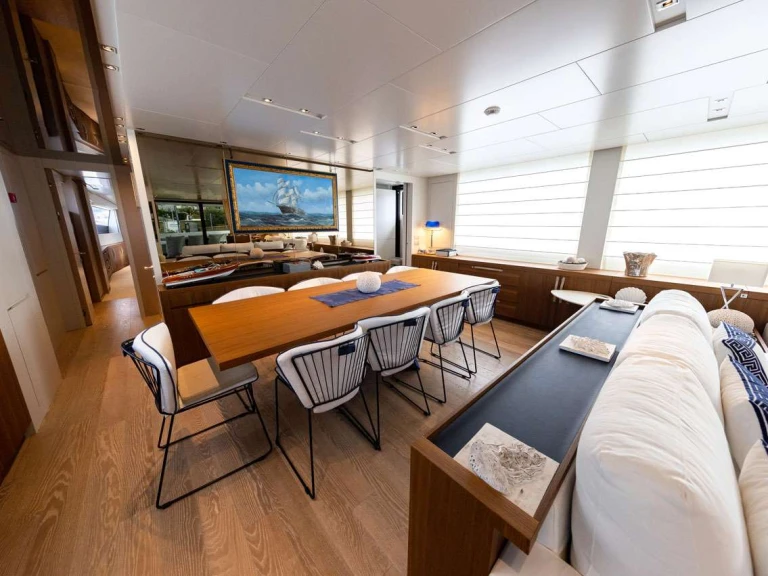 Louer Yacht avec ou sans skipper San Lorenzo à La Spezia
